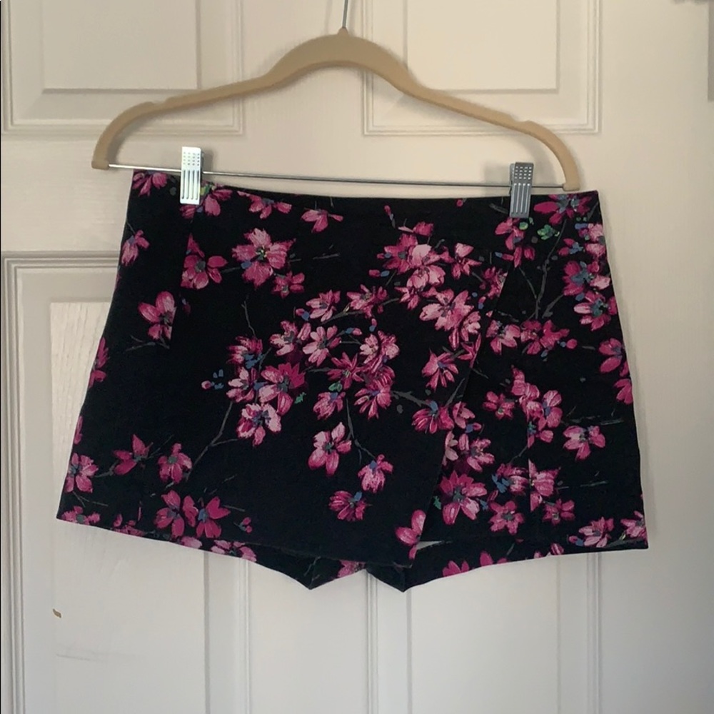 Express Floral Skort